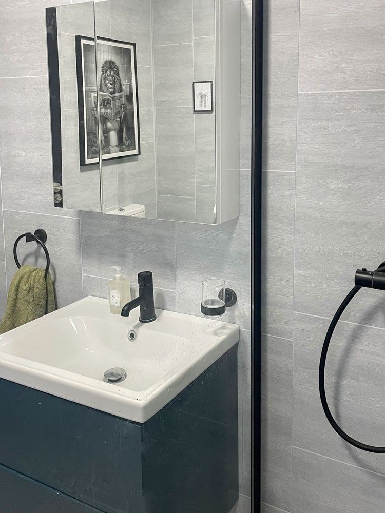 Ensuite